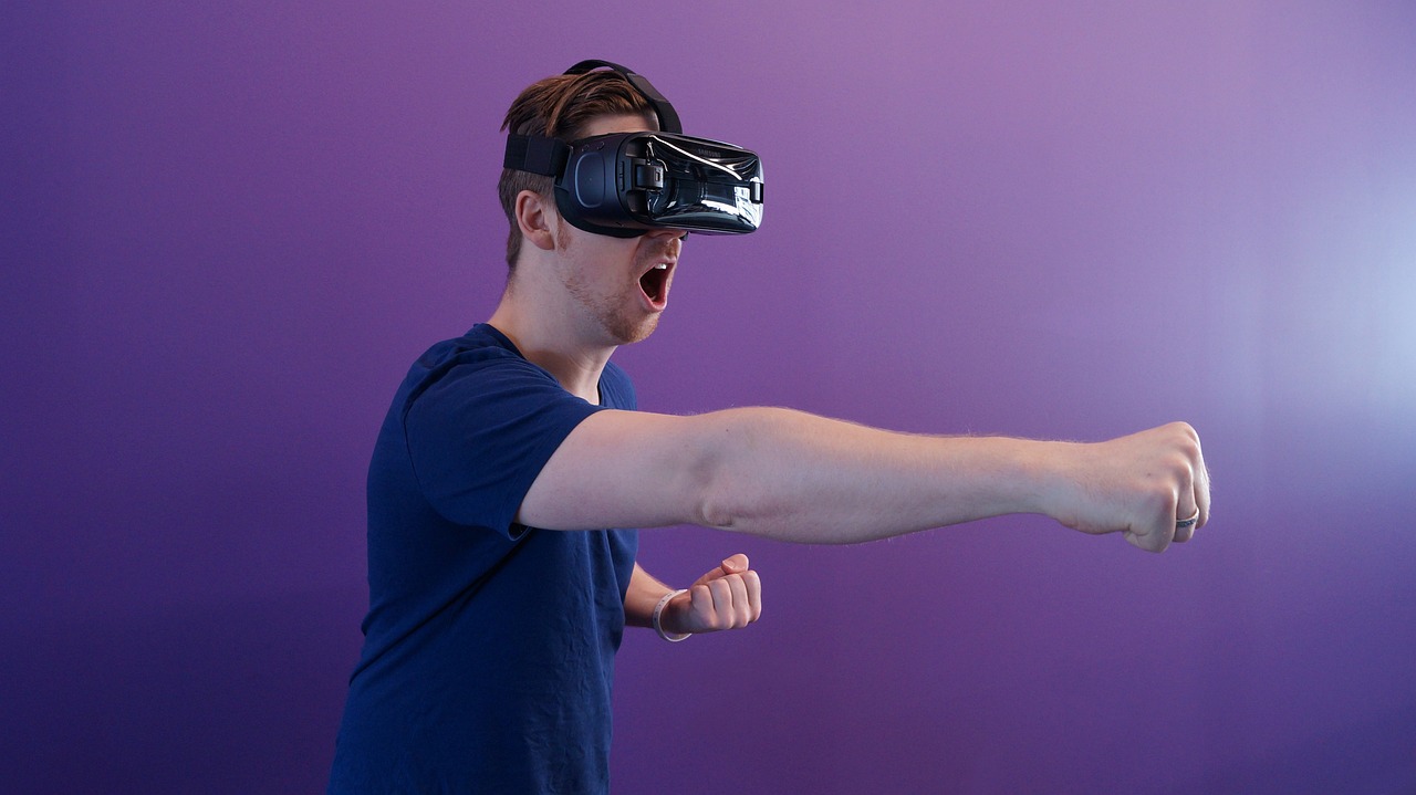 Vivez des expériences immersives avec le casque de réalité virtuelle